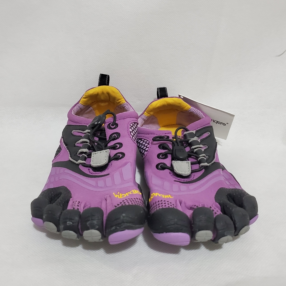 Vibram FiveFingers Shoes 37 New